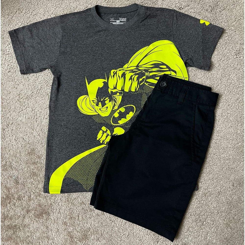 Under Armour Golf Shorts & T-Shirt